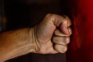 Житель Перми избил двенадцатилетних детей, обижавших его сына