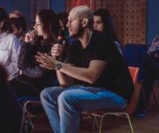 Рэп по мотивам 'Войны и мира': какой должна быть литература в школе.  Учитель Артем Новиченков